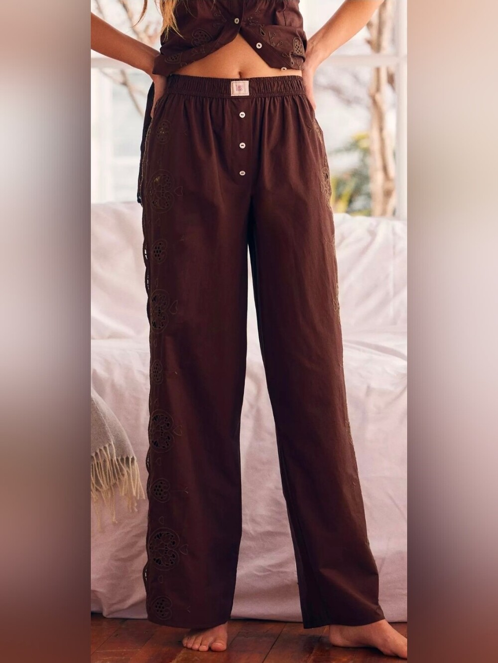 Anthropologie LyreBird Brown Embroidered Eyelet Boxer Pants - Picture 2 of 4